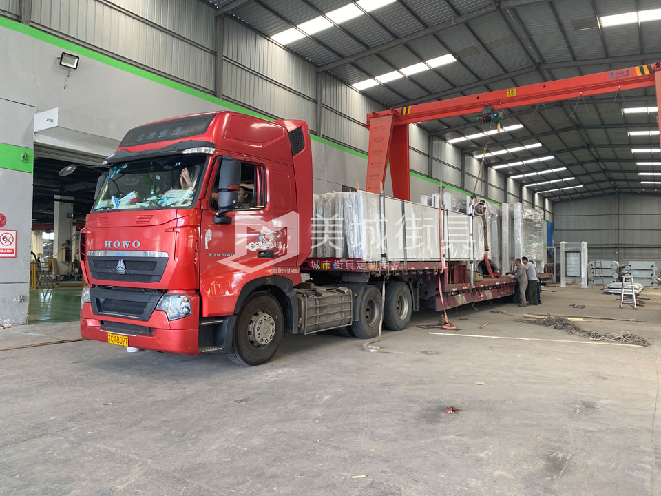 公交站臺發(fā)貨 公交站臺發(fā)貨