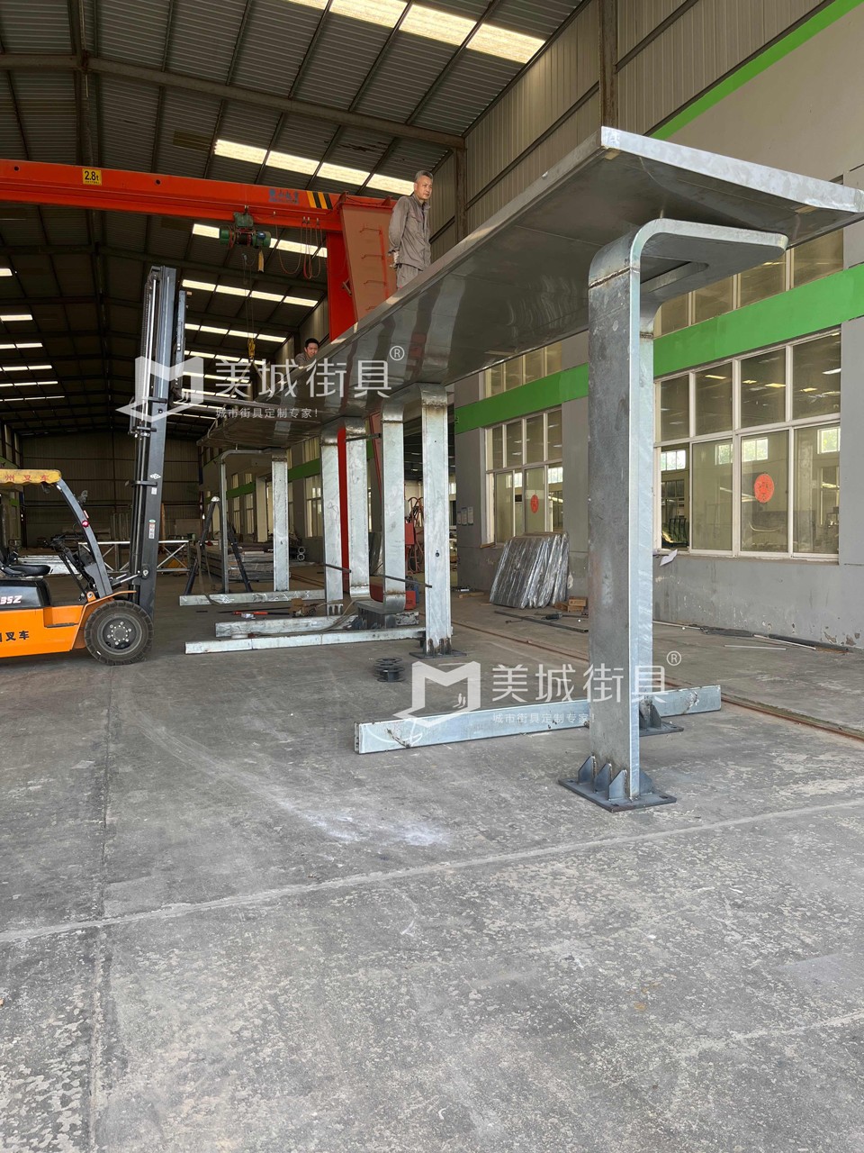 2023.12.3美城街具生產(chǎn)候車亭實物圖 2023.12.3美城街具生產(chǎn)候車亭實物圖